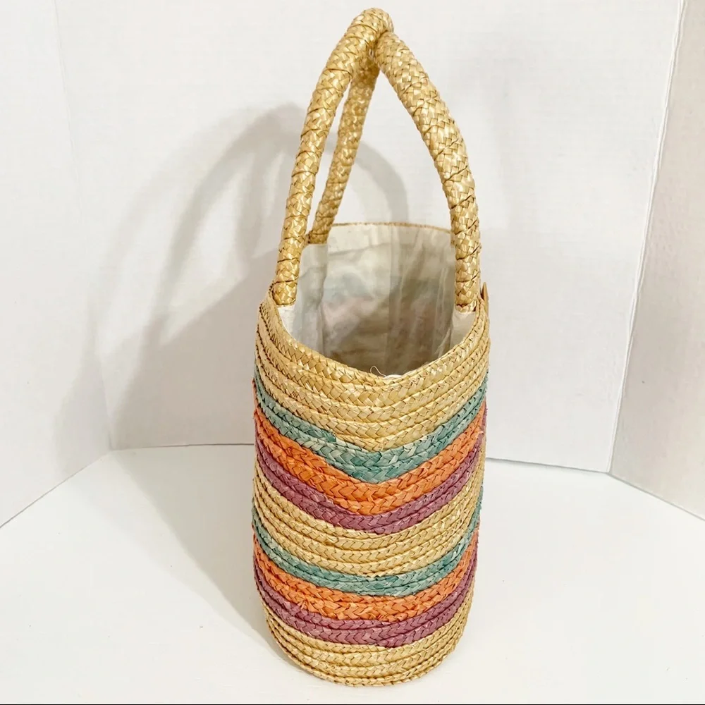 Unbranded Multi Colored Woven Striped Straw Bag Top Hand Fully Lined Oval Shaped